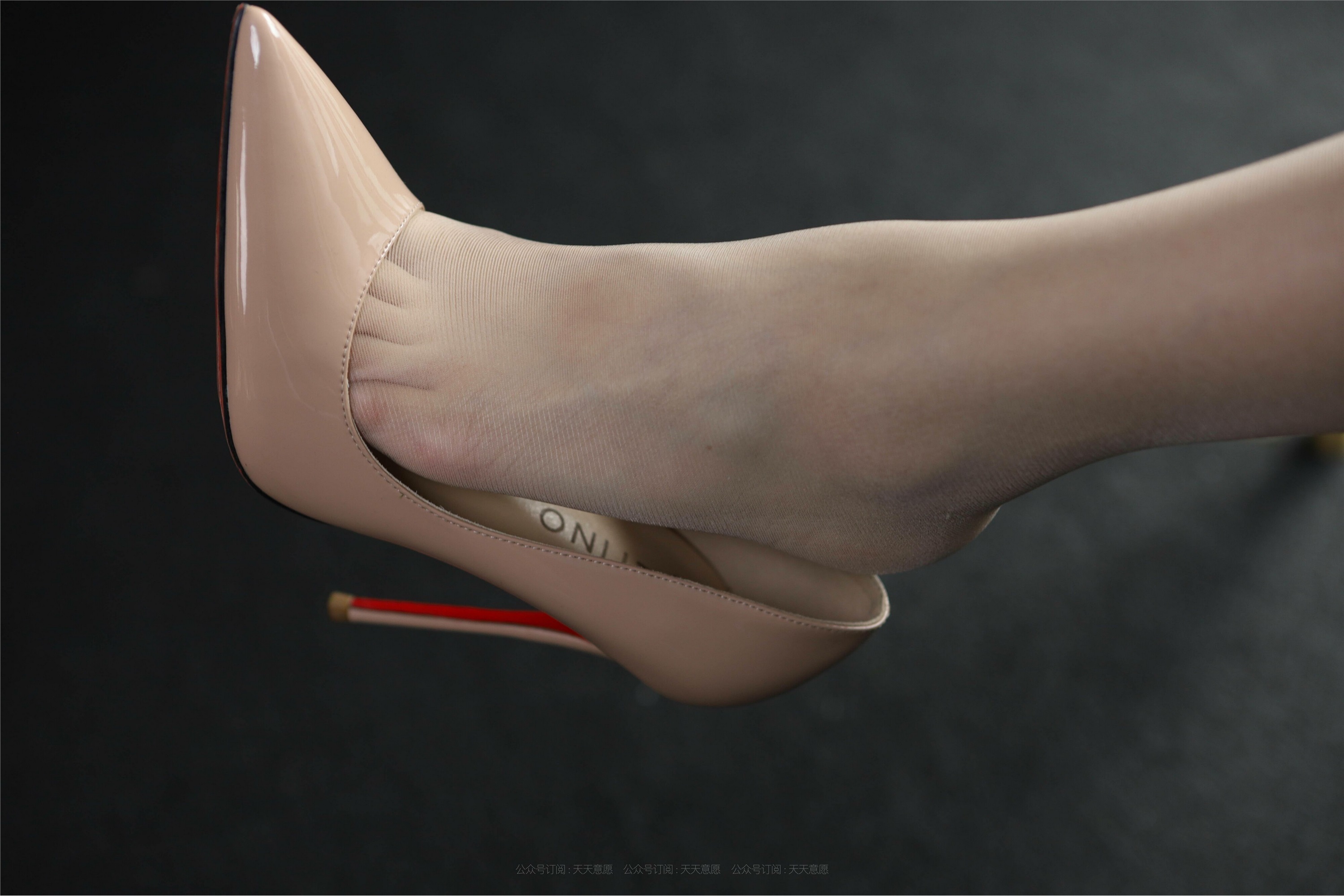 IESS异思趣向 2021.11.12 丝享家972：小婕《周末陪你加班》